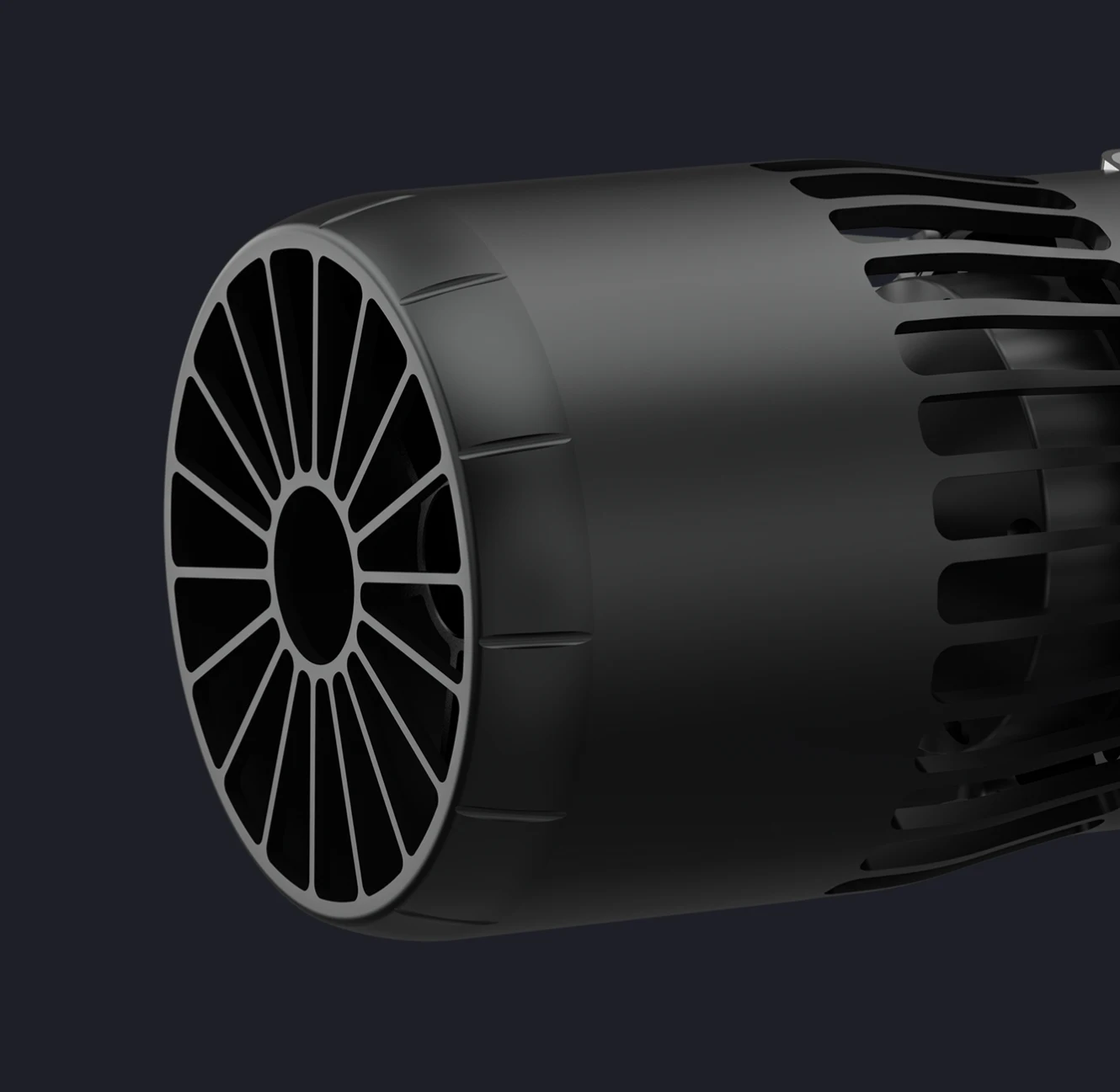 Rear view of TEDGIX K5 propeller grille: Hydrodynamic vent design optimizes water flow for maximum thrust while ensuring safety.