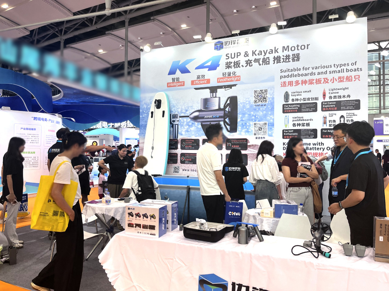 Visitors at Edge Smart Drive booth